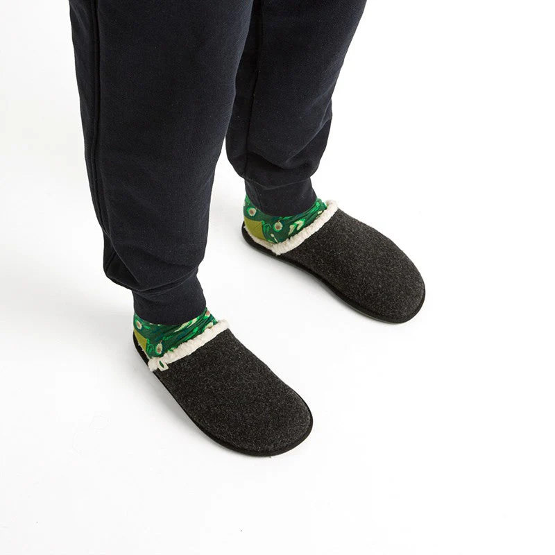 Vegan home slipper black SUS006 - Image 4