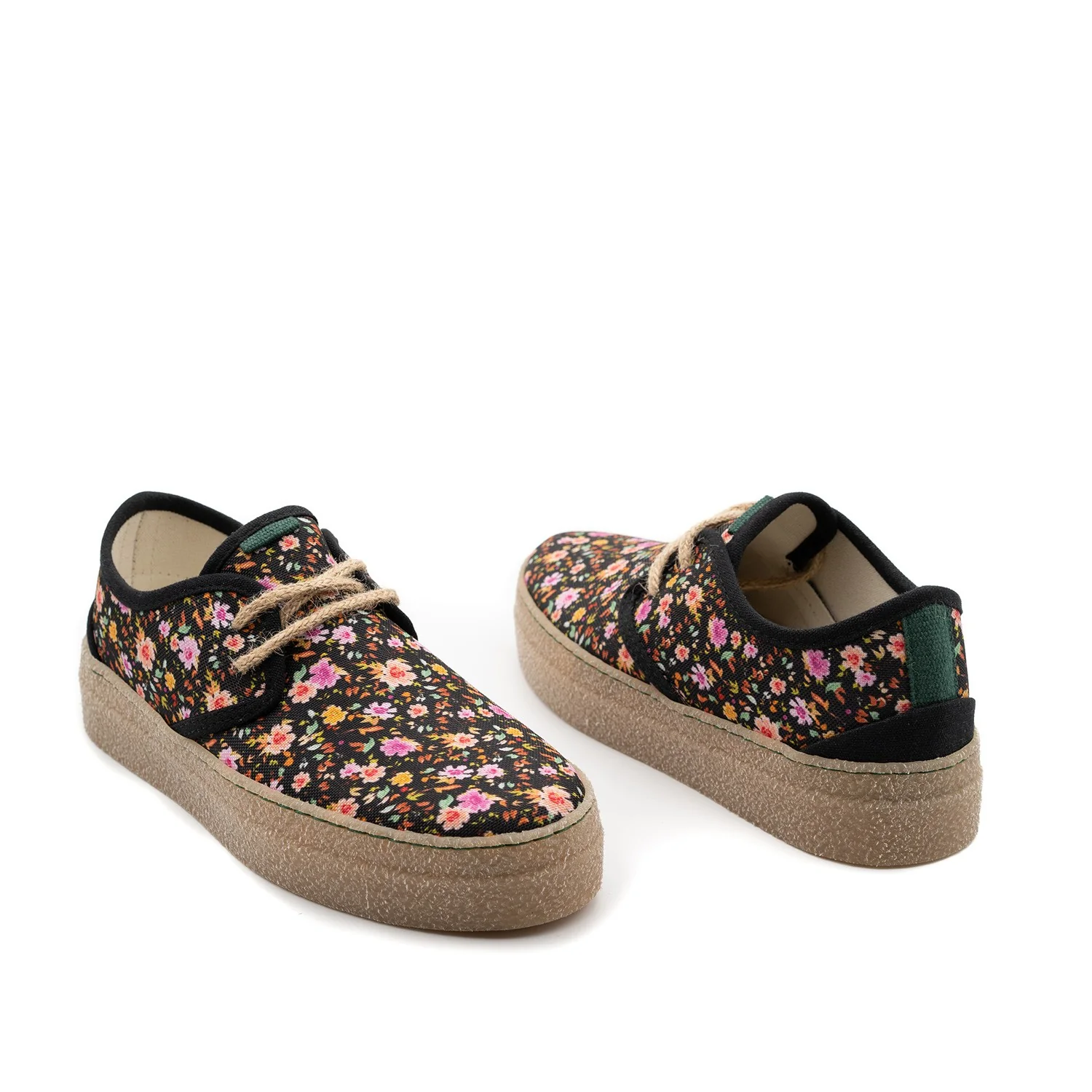 Vegan shoe black flowers GOO007 - Image 2