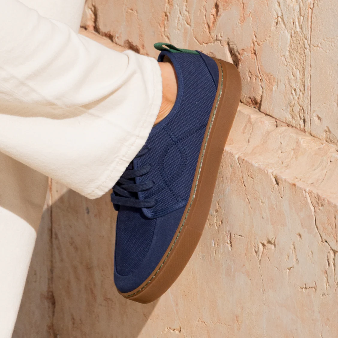 Vegan sneaker marine TAG029 - Image 2