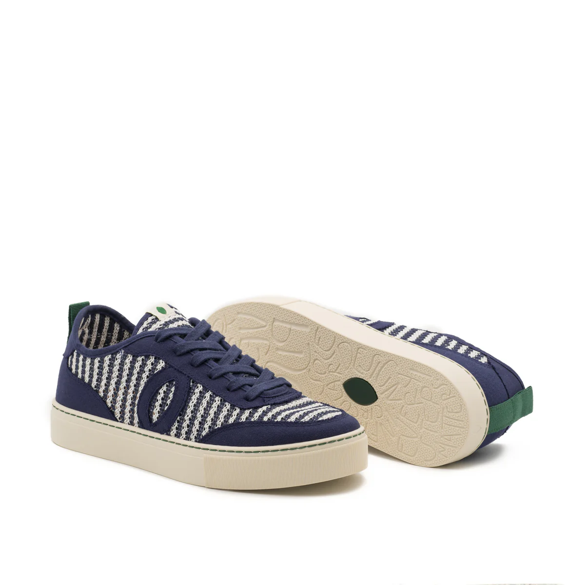 Vegan sneaker mesh marine & white BRI009 - Image 3
