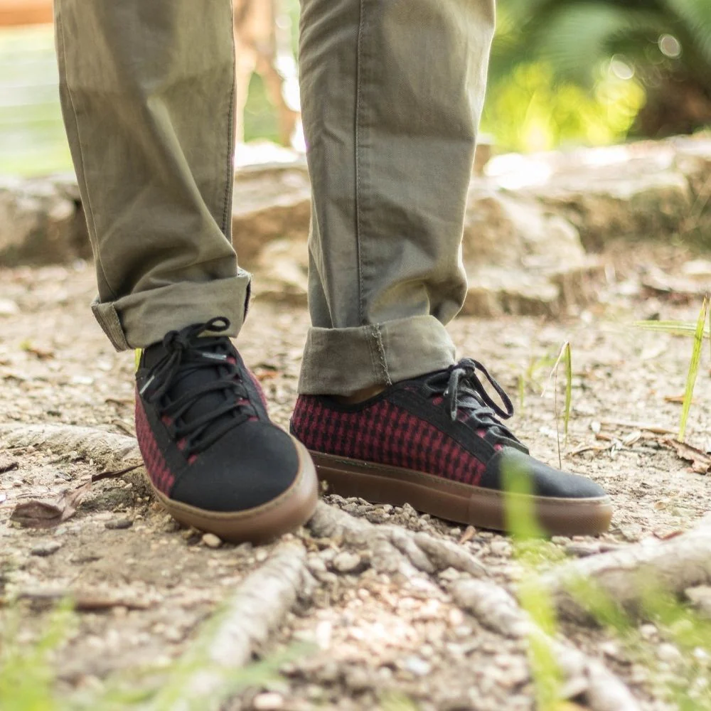 Vegan sneaker houndstooth red CUV005 - Image 2
